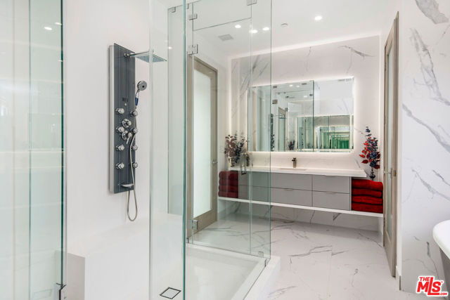 245 S La Peer Drive, Beverly Hills CA: https://media.crmls.org/mediaz/801ae8b2-6375-4e04-9c74-108861b0d05f.jpg