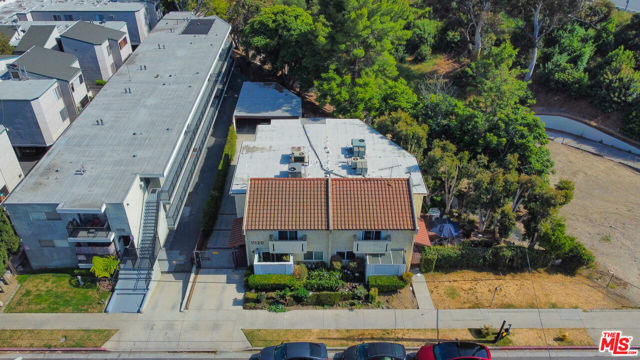 11120 Moorpark Street, 2 photo 20