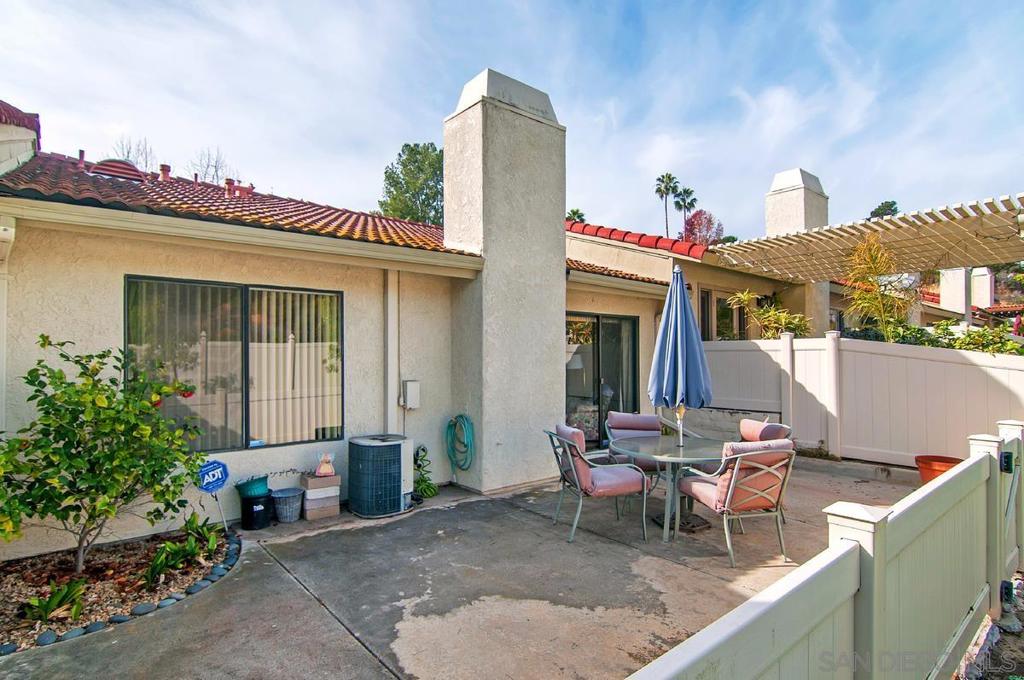 1972 Irisdale Ct - photo 3
