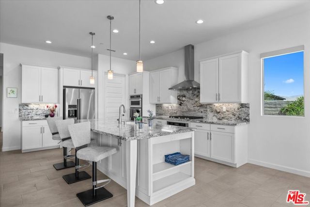33 Moscato, Rancho Mirage CA: https://media.crmls.org/mediaz/801cfad7-1df6-426e-a911-7f7c015ed7f5.jpg