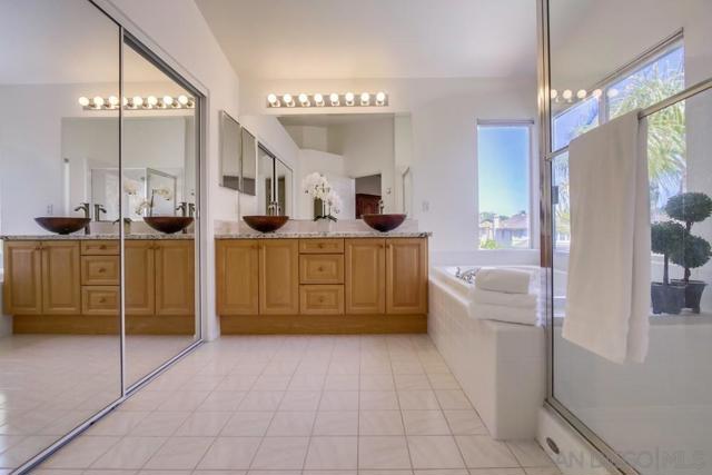 11841 Treewind Ct, San Diego CA: https://media.crmls.org/mediaz/801d8200-6f4a-4c3c-9414-0db2860a3ad4.jpg