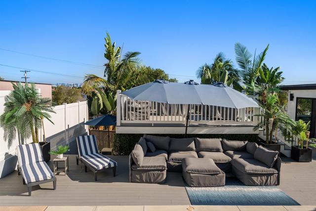 3120 Poe Street, San Diego CA: https://media.crmls.org/mediaz/801de013-4db2-4866-a812-f5ebdb88c1a0.jpg