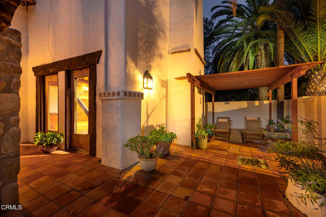 Detail Gallery Image 12 of 55 For 1519 Ayers Ave, Ojai,  CA 93023 - 5 Beds | 3 Baths