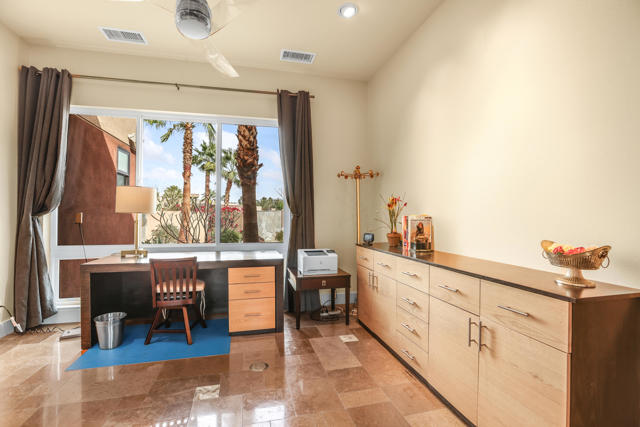 3150 Cody Court, Palm Springs, CA 92264