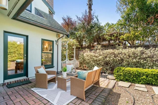 910 Pelton Avenue, Santa Cruz CA: https://media.crmls.org/mediaz/80204cd8-11d7-478d-8e8c-80ecdcdbf4fa.jpg