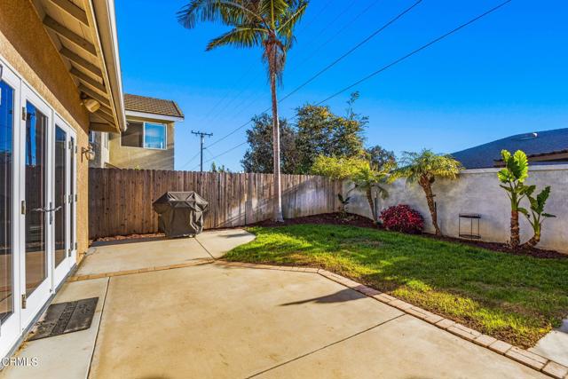 44-web-or-mls-Upmarketmedia_389San-43