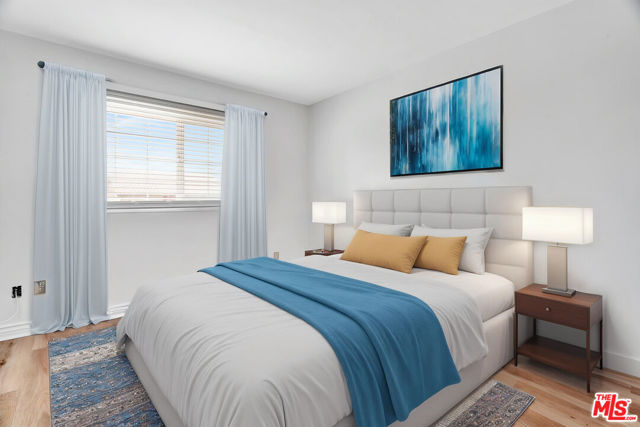 10065 De Soto Avenue, Chatsworth CA: https://media.crmls.org/mediaz/80223d02-b977-41da-8734-181739785031.jpg