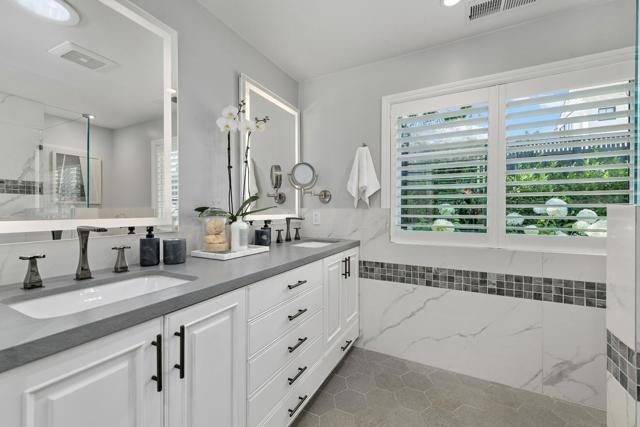 1715 Forest View Avenue, Hillsborough CA: https://media.crmls.org/mediaz/80226d25-d3ca-416e-a059-31c4c021c113.jpg