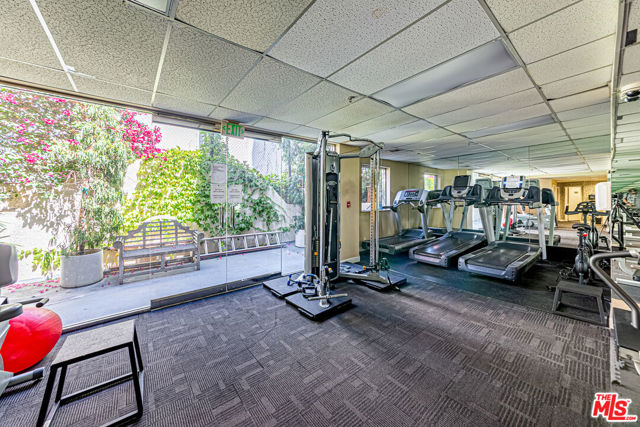 620 S Gramercy Place, Los Angeles CA: https://media.crmls.org/mediaz/8022d5b5-30bc-46e9-b1a7-205401d1dbc0.jpg