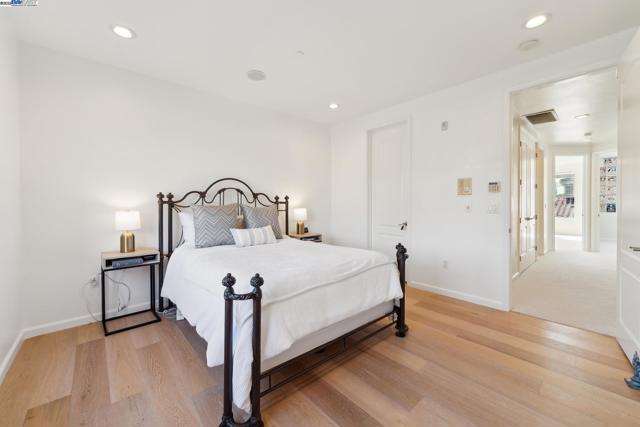 3554 Capoterra Way, Dublin CA: https://media.crmls.org/mediaz/80231155-cfbc-49eb-ba5f-a4554d684a3a.jpg