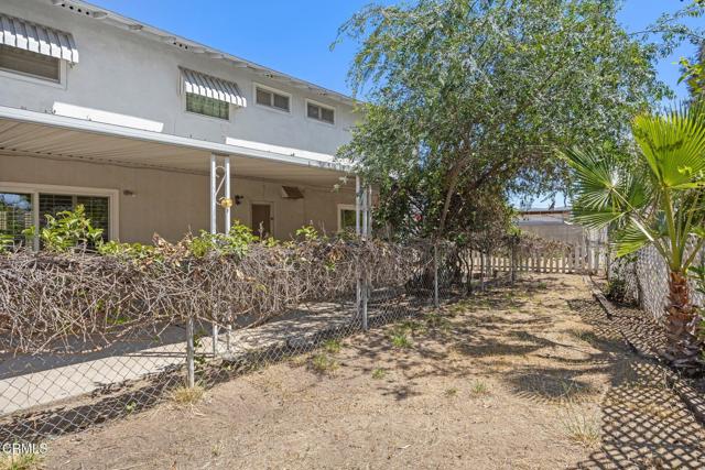 2575 Gayle Place, Simi Valley CA: https://media.crmls.org/mediaz/80238b82-323c-4427-9fcb-d6e0999b99f0.jpg