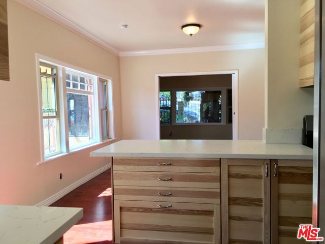 1430 Maltman Avenue, Los Angeles CA: https://media.crmls.org/mediaz/80255c44-f09d-4aef-b53f-2556786ac8c3.jpg