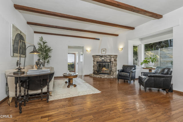 Detail Gallery Image 5 of 23 For 3741 Grand Ave, Ojai,  CA 93023 - 2 Beds | 2/1 Baths