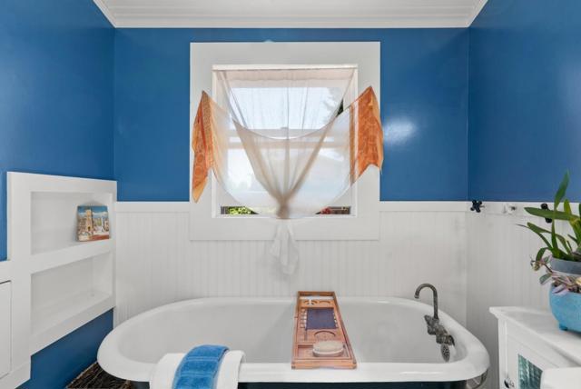 505 Cayuga Street, Santa Cruz CA: https://media.crmls.org/mediaz/8026dfa7-137f-4115-b8b8-9e99b5735ca8.jpg