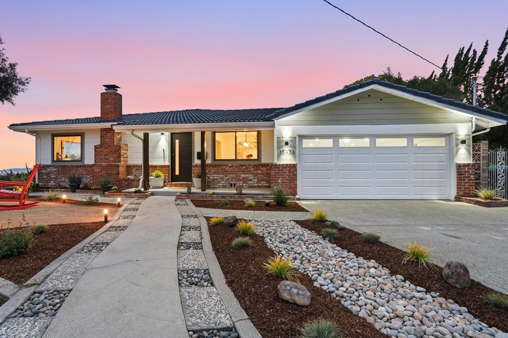 15933 Cambrian Drive