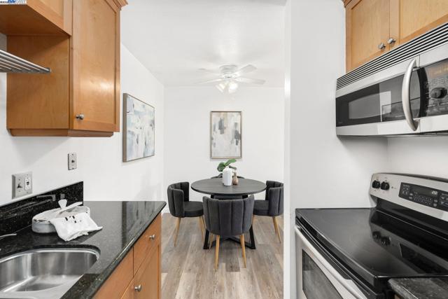 4081 Clayton Rd, Concord CA: https://media.crmls.org/mediaz/8028350a-7151-4d7b-811e-190ead90404a.jpg