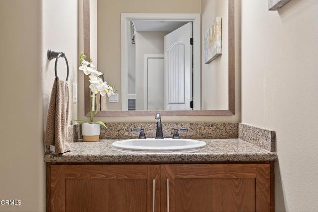 130 N Garden Street, Ventura CA: https://media.crmls.org/mediaz/8028626c-5290-496c-b455-61d5e704b0b7.jpg