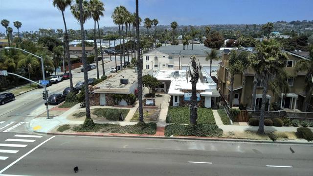 1300 Grand Avenue, San Diego CA: https://media.crmls.org/mediaz/80287c81-acfe-44d6-bf2a-bb63b401fab4.jpg