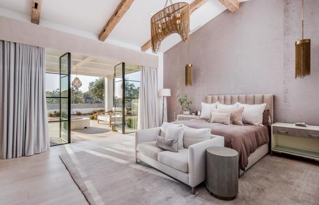 14783 Roxbury Terr., Rancho Santa Fe CA: https://media.crmls.org/mediaz/8028f365-acd4-453d-a26c-3a8728ad2442.jpg