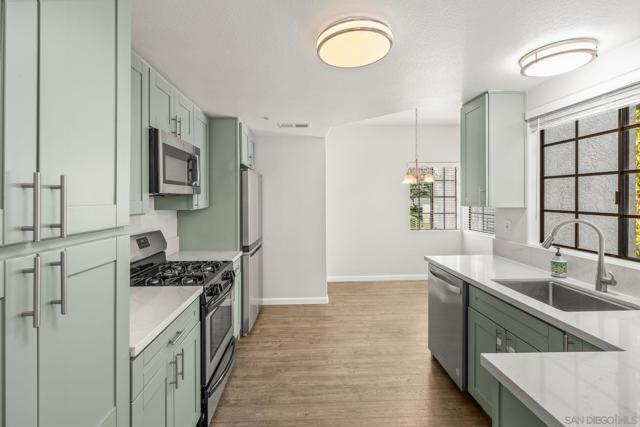 Image 4 of 41 For 16458 Avenida Venusto C  C