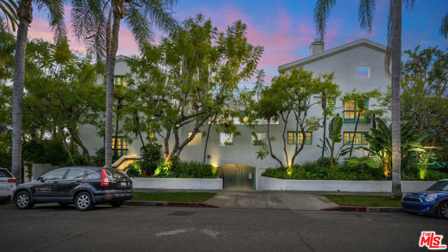 Image 2 for 8562 W West Knoll Dr #10, West Hollywood, CA 90069