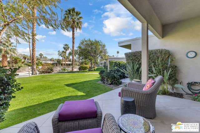 1211 Tamarisk West Street, Rancho Mirage CA: https://media.crmls.org/mediaz/802b1886-22ac-4f8f-bfa2-9160b16d5f2e.jpg