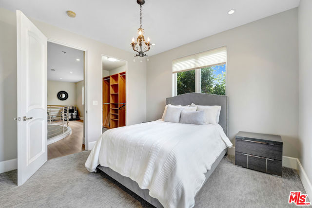 841 N Crescent Heights Boulevard, Los Angeles CA: https://media.crmls.org/mediaz/802bd079-dc97-4c28-a8f4-4e92cdc1d0ec.jpg