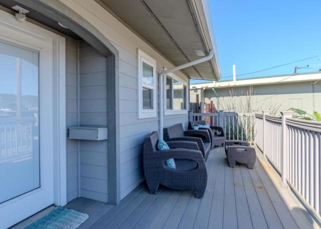 236 Shoreview Avenue, Pacifica CA: https://media.crmls.org/mediaz/802d57ad-1ba9-45cd-915c-118263c1724f.jpg