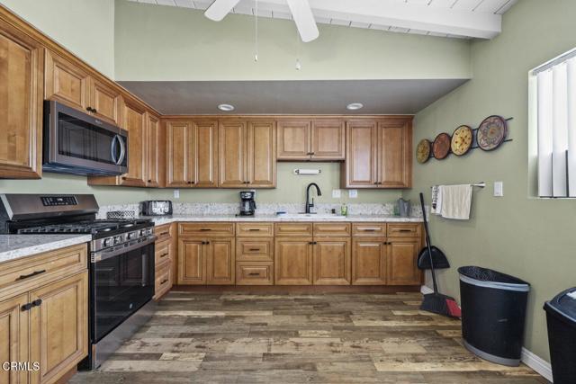 Detail Gallery Image 35 of 38 For 720 W Santa Maria St #10,  Santa Paula,  CA 93060 - 2 Beds | 2 Baths