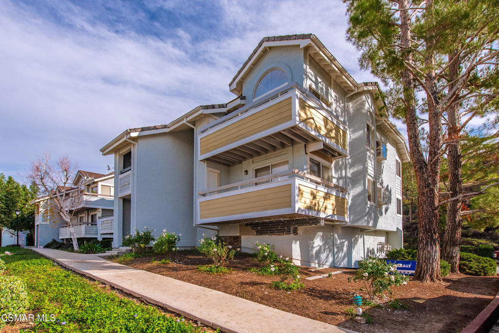 20342 Rue Crevier #613