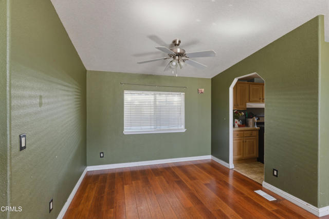 Detail Gallery Image 8 of 29 For 2400 E Pleasant Valley Rd #108,  Oxnard,  CA 93033 - 3 Beds | 2 Baths