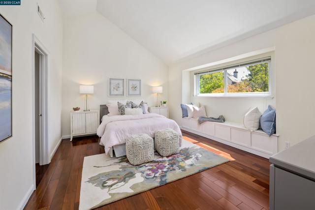 4405 Deer Ridge Rd, Danville CA: https://media.crmls.org/mediaz/802fb791-576d-4952-9efe-7f1998479351.jpg