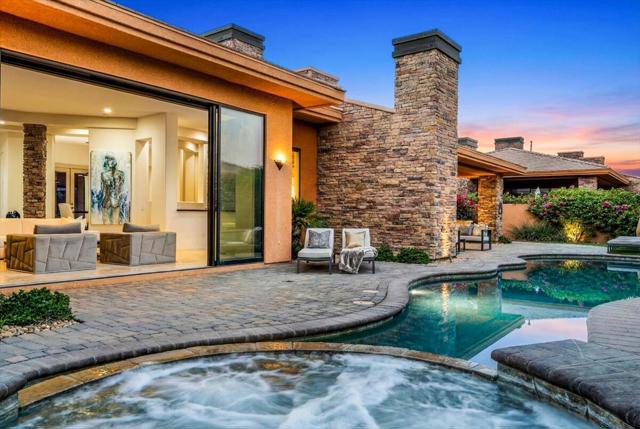 Image 3 of 43 For 50380 Via Serenidad