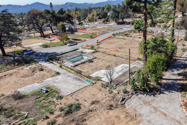 Detail Gallery Image 9 of 14 For 1233 Sagemont Pl, Altadena,  CA 91001 - – Beds | – Baths