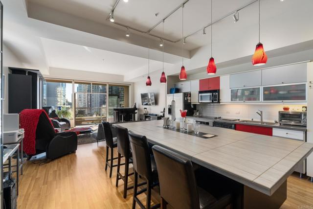 Detail Gallery Image 1 of 1 For 350 W Ash St #709,  San Diego,  CA 92101 - 0 Beds | 1/1 Baths