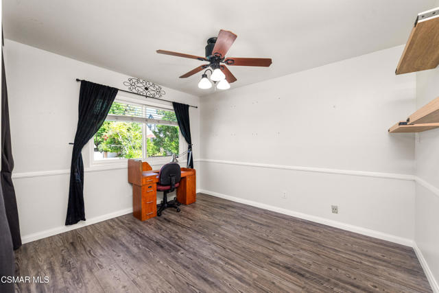 3581 Rachael Avenue, Simi Valley CA: https://media.crmls.org/mediaz/80337c9a-2093-43bd-9c81-9f669379cd3c.jpg