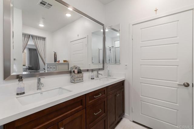 1516 Winding Sun Drive, Beaumont CA: https://media.crmls.org/mediaz/8033b595-c4e6-40de-b4b7-3c1919e4e6a7.jpg