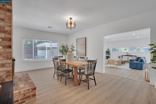 Image 5 of 34 For 4085 Sutro Dr