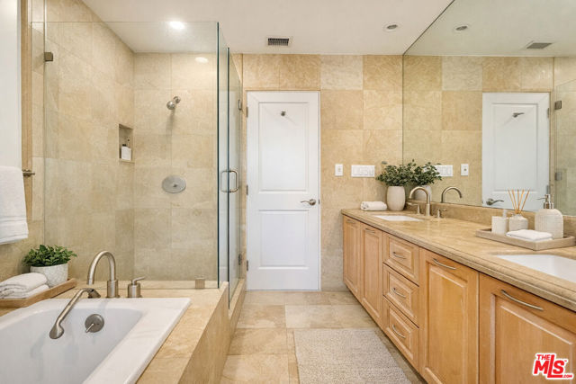 Drew Fenton | 1148 Las Pulgas Rd Los Angeles CA | MLS: 7539458