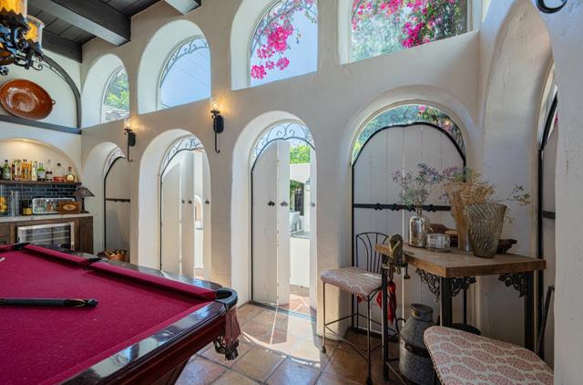 1 Santa Lucia Avenue, Salinas CA: https://media.crmls.org/mediaz/80351d70-32e8-4118-9c62-00de36b24642.jpg