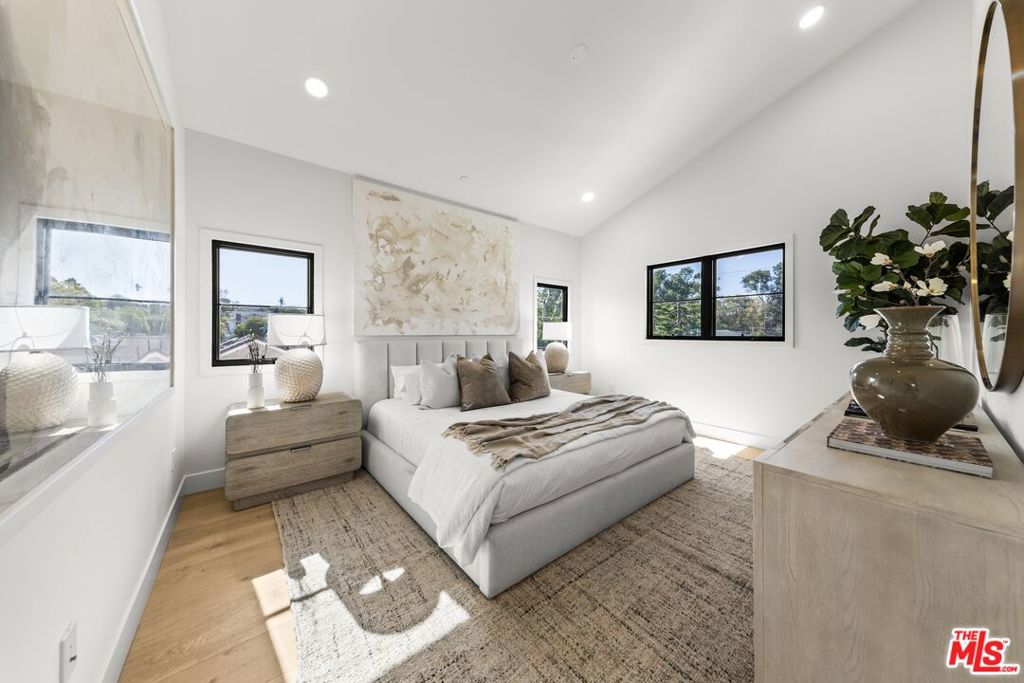 MLS #26850701 image #22