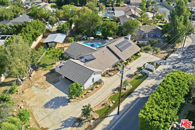 10940 Andora Avenue photo 2
