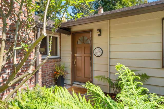 683 Georgia Avenue, Palo Alto CA: https://media.crmls.org/mediaz/8037caef-9b23-4b0d-9ae3-b86d6c4d9c69.jpg