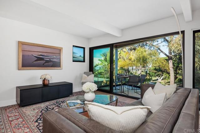 Detail Gallery Image 6 of 22 For 163 Norfolk Dr, Cardiff By The Sea,  CA 92007 - 2 Beds | 2 Baths