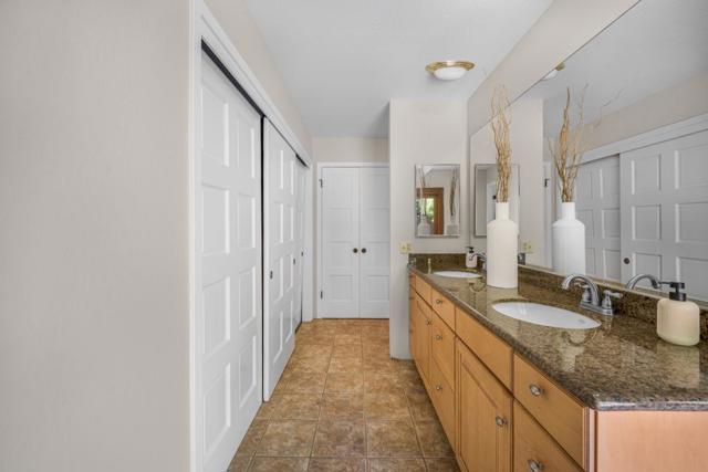 10407 Vista Knoll Boulevard, Cupertino CA: https://media.crmls.org/mediaz/8037ff4a-5204-4578-aa32-babcfe1b5a7e.jpg