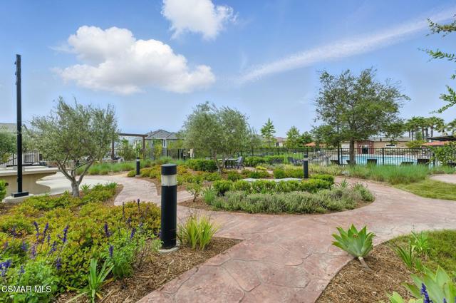 1894 Malalenca Road, Santa Paula CA: https://media.crmls.org/mediaz/803858e8-6812-477e-8f95-e564e077f71f.jpg