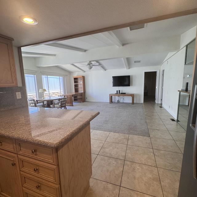 39880 Palm Greens Parkway, Palm Desert CA: https://media.crmls.org/mediaz/80388eeb-430a-4e88-9bb3-d2dc89a09d36.jpg