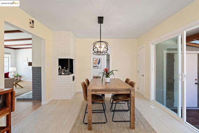 4511 Gregory Way, Richmond CA: https://media.crmls.org/mediaz/8038eb85-b9a0-4a2c-9820-d22b3c61ace3.jpg