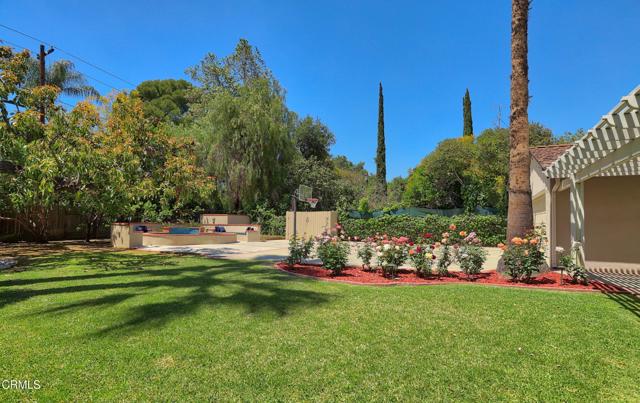 Detail Gallery Image 16 of 22 For 605 Brightside Ln, Pasadena,  CA  - 4 Beds | 2 Baths