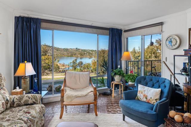 Detail Gallery Image 5 of 29 For 5710 Baltimore Dr #426,  La Mesa,  CA 91942 - 2 Beds | 1 Baths